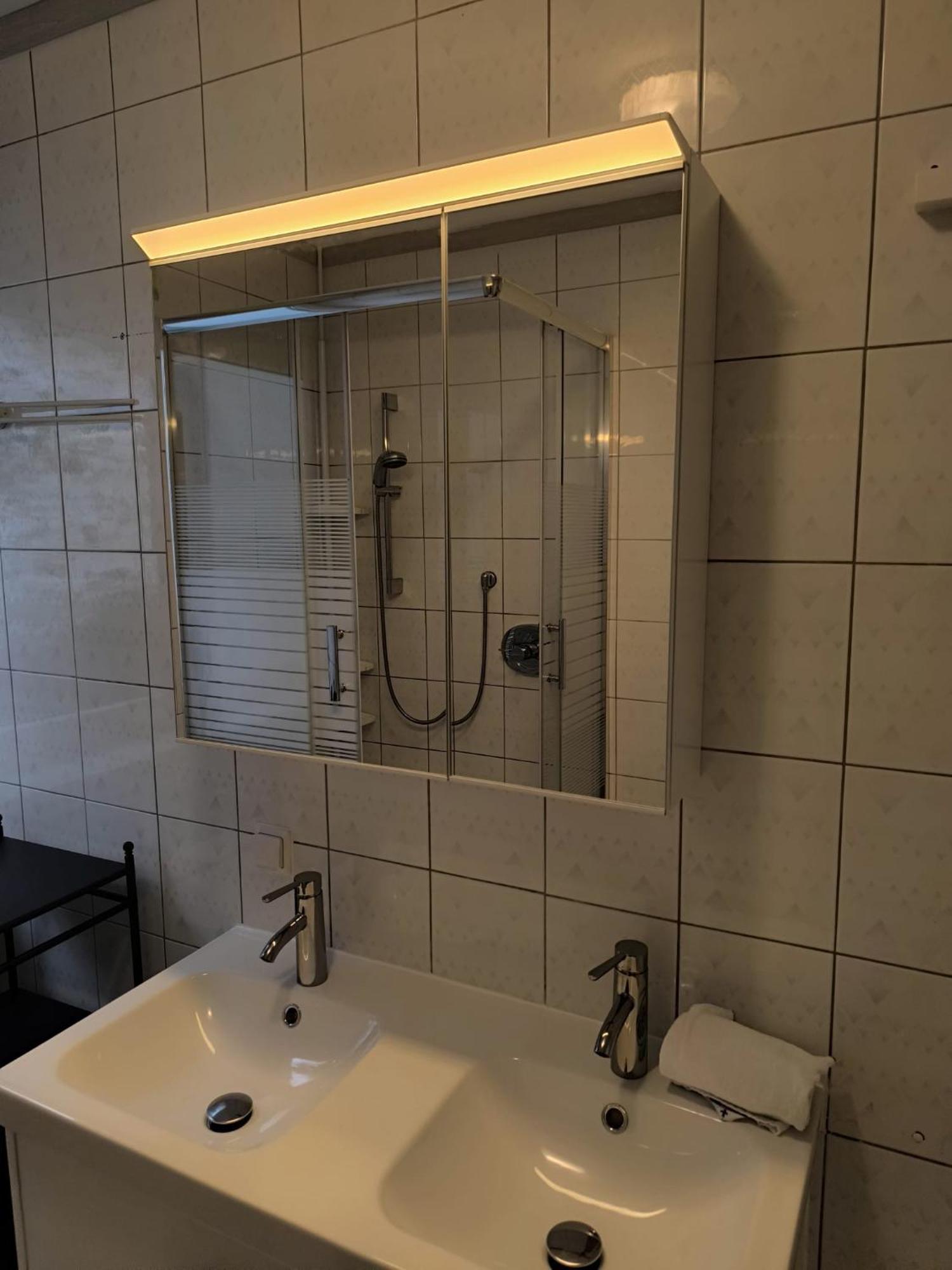 Apartment Green Home Kaprun Bagian luar foto